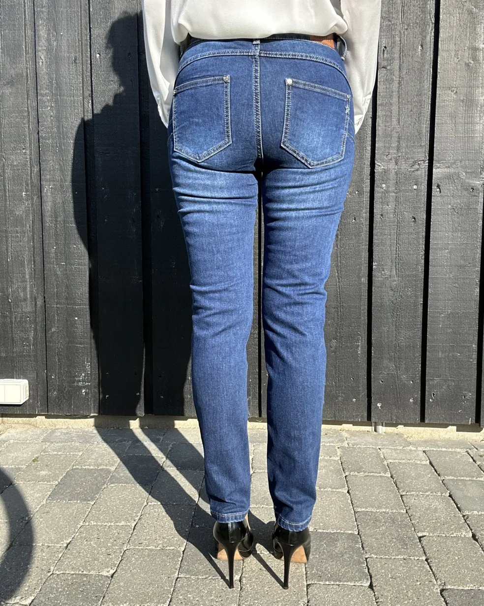KN8922 Jeans